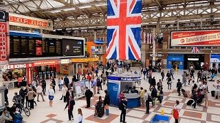 A Walk Through The London Victoria Station London England [upl. by Achilles]